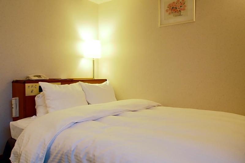 Hotel San Crane Киото Екстериор снимка